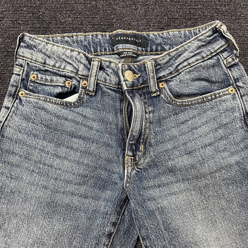 Aeropostale Mid Rise Ankle Straight Jeans Womens 0 Medium Blue Stretch Denim - Picture 3 of 11